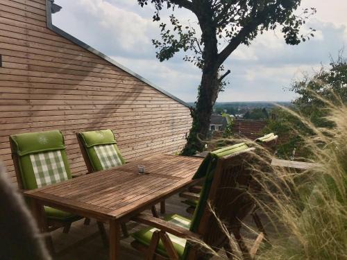 Bad Bentheim Apartment | Gemütliches Bergappartement mit Weitblick