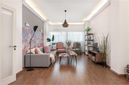 Gemmayzeh Apartment | Gemayze Haven 2 Bedroom Apartment