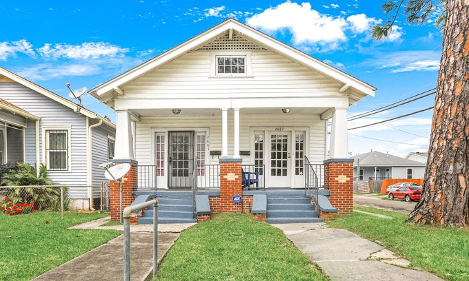 Desire Area House | Gentilly Gem Lotus Unit
