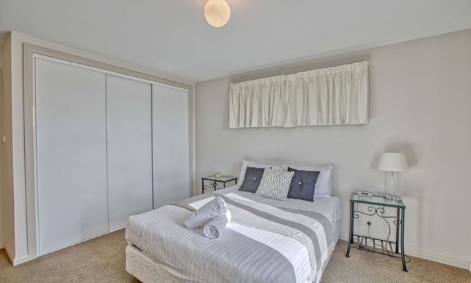 St Helens Apartment | Georges Bay Luxury - St Helens
