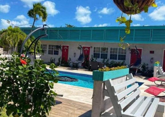 Frederiksted Southeast Hotel | Georges Royal Inn