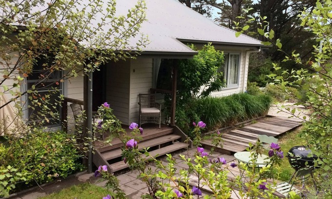 Leura House | Georgette House in Leura