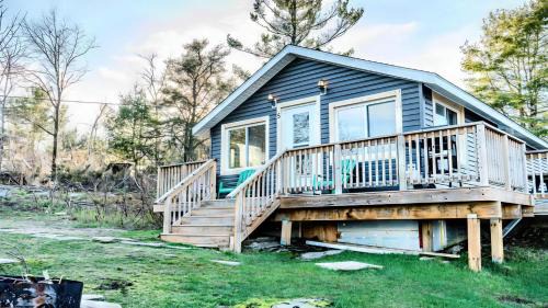 Carling House | Georgian Bay Lakeview Cottage - Rockwood #5