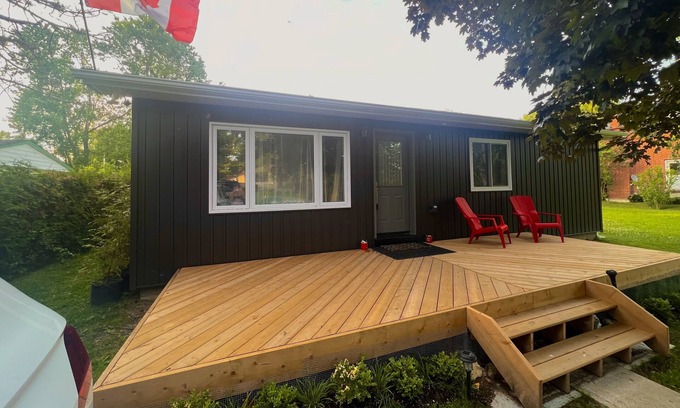 Virginia Cottage | Georgina Family Cottage - Newly Renovated
