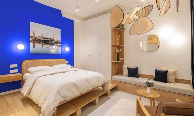 Quartier du Mail Apartment | Geranimus : Heart of Paris Montorgeuil