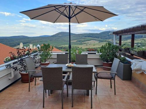 Dunaszentmiklos Apartment | Gerecse View Apartman