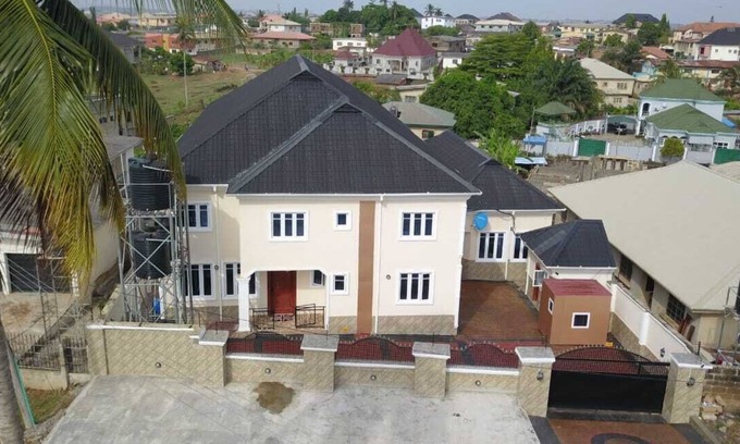 Ibadan Bed & Breakfast | Geza Luxury Apartment