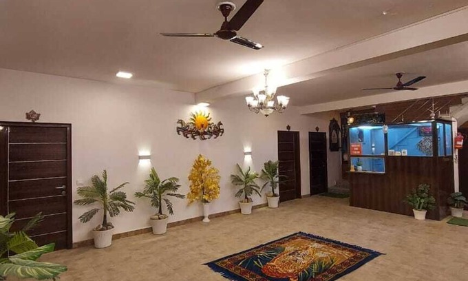 Mussoorie Bed & Breakfast | GHAI'S SUNRISE HOMESTAY