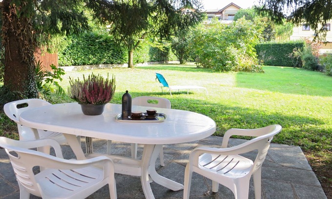 Porlezza Apartment | Giardino by Interhome