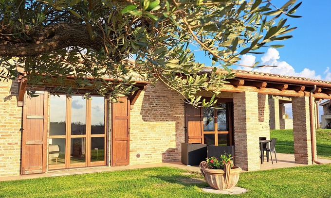 Santa Maria Nuova Villa | GINEPRO the annex of Villa Vernaschi Ideal for a couple or a family with a child