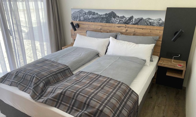 Tannheim Apartment | Gipfelglück - Living Mountain Tannheim