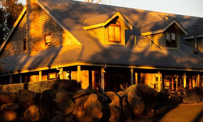 Eukey Hotel | Girraween Country Inn