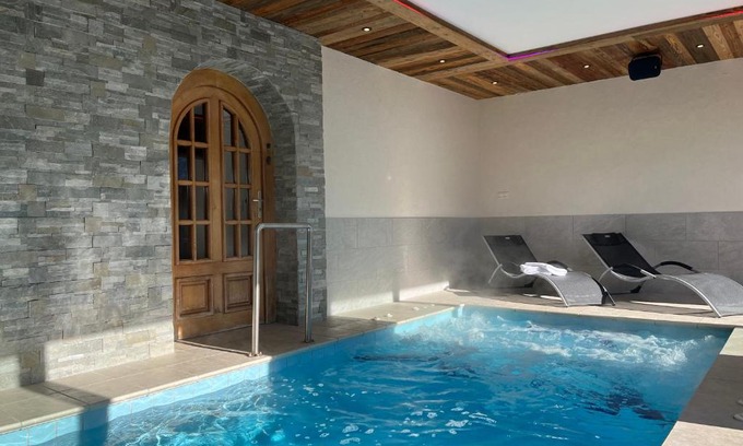 Taninges Apartment | GITE BALNEO LES AMARYLLIS