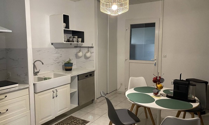 Chalons-en-Champagne House | Gite Du Cirque