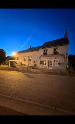 Chaumard House | Gite la Vieille Auberge de Chaumard