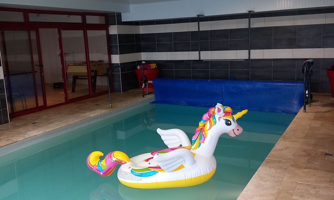 Ploubazlanec House | GITE LES AQUARELLES 1 BLEU - sea view heated indoor pool all year round