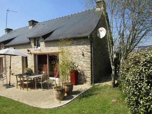 Sainte-Anne-sur-Vilaine House | Gite les Camélias