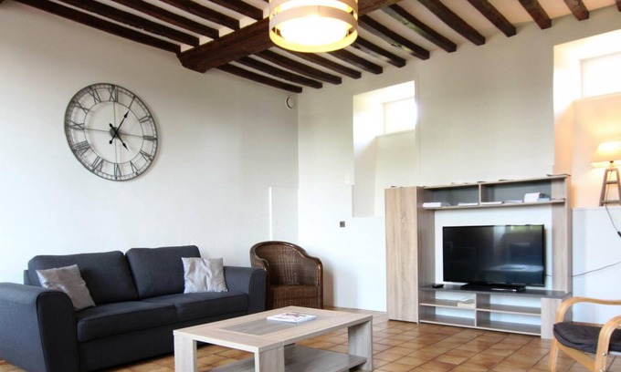 Montaigu-les-Bois Cottage | Gite Montaigu-les-Bois, 5 bedrooms, 10 persons