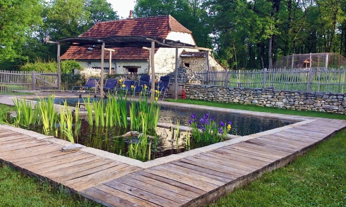 Lachapelle-Auzac House | Gîte with ecological swimming pool located in the Dordogne Valley in the Lot department