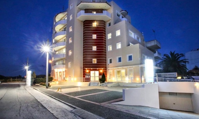 Markopoulon Apartment | GK Airport Suites - Free Shuttle by GK Properties