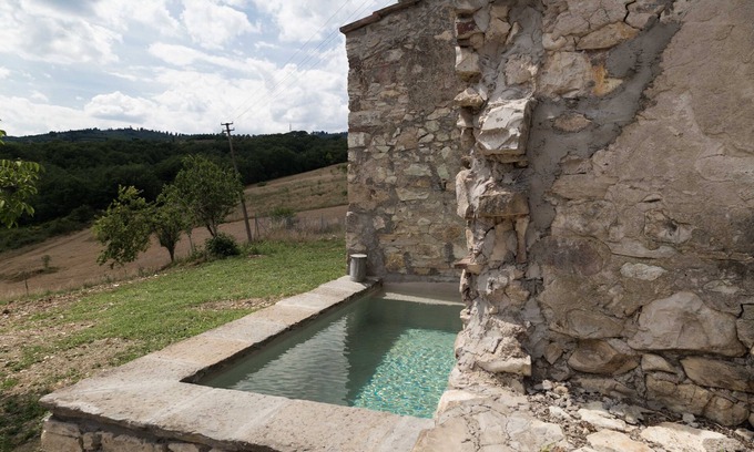 Rignano sull'Arno House | Glam loft with private dipping pool