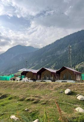 Gulmarg Apartment | Glamping Gurez