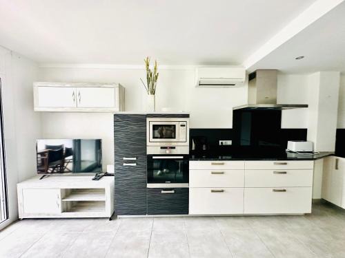 Roses Town Center Apartment | GLOBAL-IMMO 3363 PUJADA 9 1-E