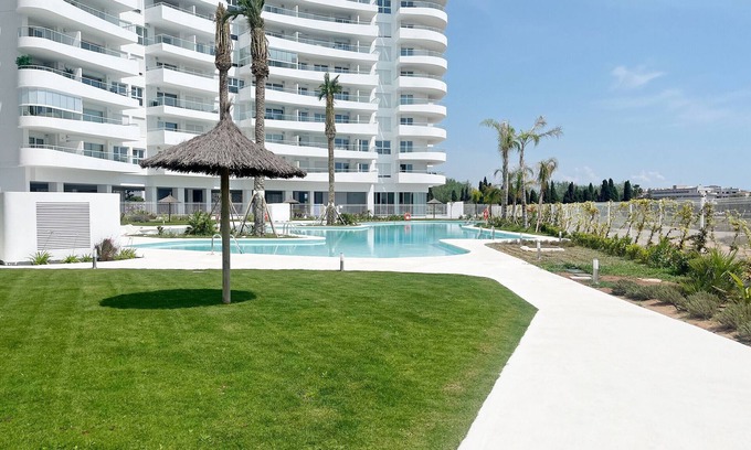 Canet de Berenguer Apartment | Global Properties: Apartment for 5 people with terrace and pool views