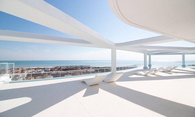 Canet de Berenguer Apartment | Global Properties: 2 bedroom apartment with large terrace