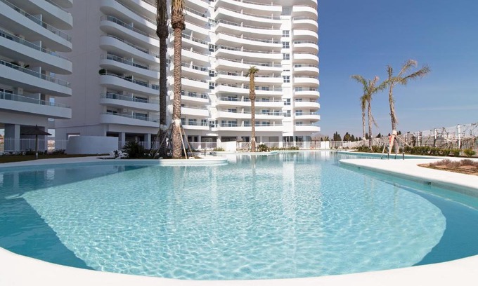Canet de Berenguer Apartment | Global Properties, Apartamento con terraza, vistas al mar y a la piscina