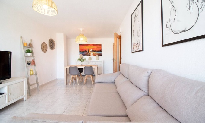 Playa de Almarda Apartment | Global Properties: Nice apartment on the beach of Corinto, Sagunto