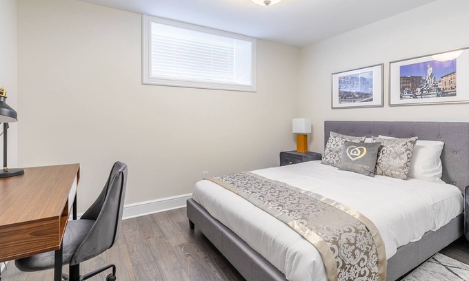 Smiths Falls Apartment | GLOBALSTAY . Heritage Rideau 2Br Apartment. Free Parking