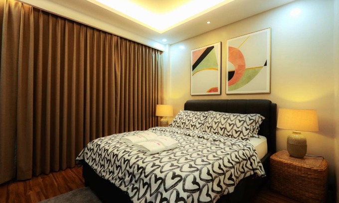Legazpi Bed & Breakfast | Gloria Tree Mayon and Park View Residences