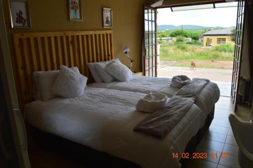Kgatleng Bed & Breakfast | Glorious Home Bed & Breakfast