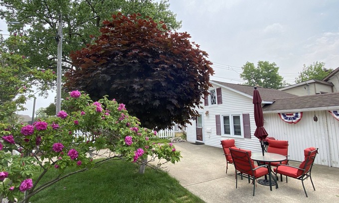 Bluffton House | Glo’s bungalow at the beach in Bluffton Muskegon