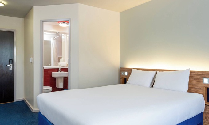 Lancaster Hotel | GO2 Lancaster Centre Hotel by OYO