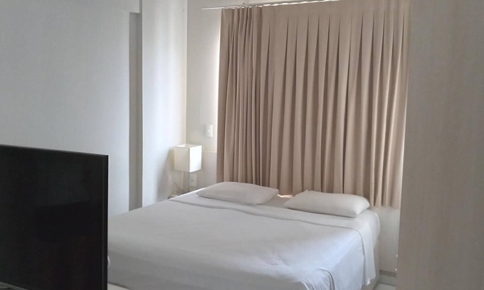 Do Turista Apartment | Golden Dolphin Supreme - apartment 806 8th floor near the center