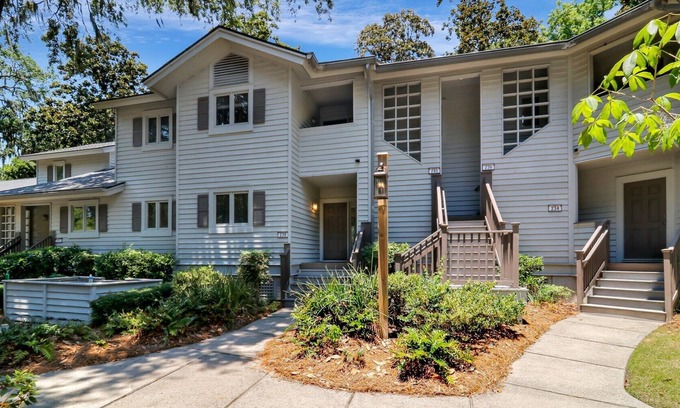 North Forest Beach Villa | Golden Getaway for Golfers, Tennis Players, Bikers, Birders & Beach Bums on HHI