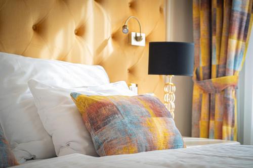 City Centre Hotel | Golden Key Boutique Hotel