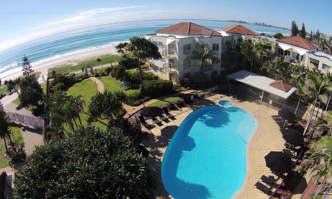 Tugun Resort | Golden Riviera Absolute Beachfront Resort