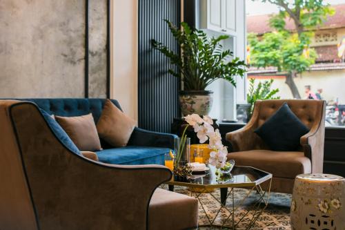 Hang Bo Hotel | Golden Rooster Hotel