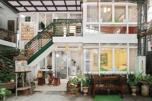 Malolos City Apartment | Golden V Grandeuria Unit F