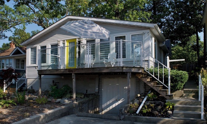 Grand Bend Cottage | Goldfish Cottage: Cute Cottage Steps From The Beach In Grand Bend!