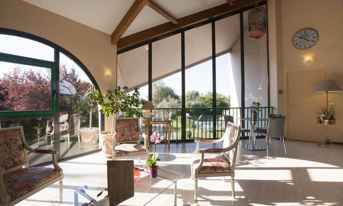 Levernois Hotel | Golf Hotel Colvert