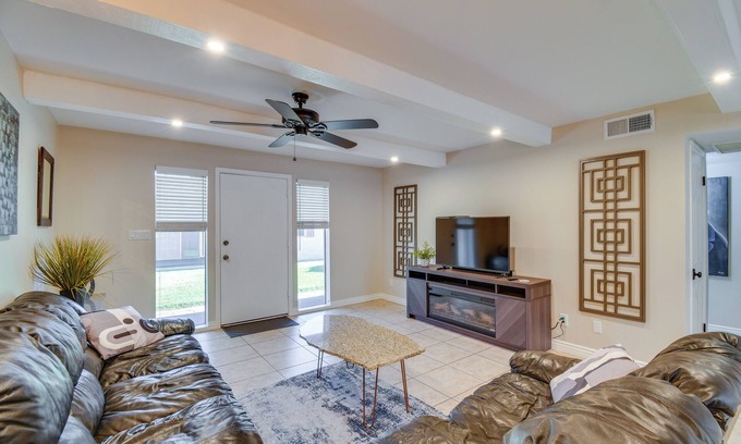 Spanish Gardens Revised Condo | Golf, Shop & Hike: Youngtown Hideaway!