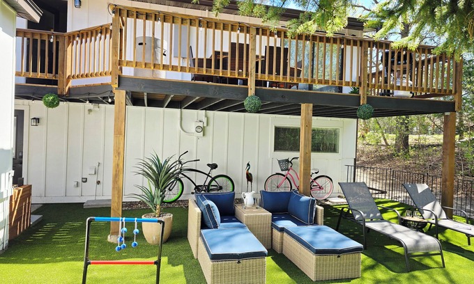 Pequot Lakes House | Golfers, e-bike enthusiasts, boutique lovers, girls/guys/family getaways