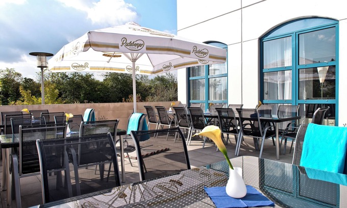 Bad Oldesloe Hotel | Good Morning + Bad Oldesloe