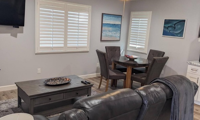 Alpine House | GORGEOUS 1 BED GUEST HOME