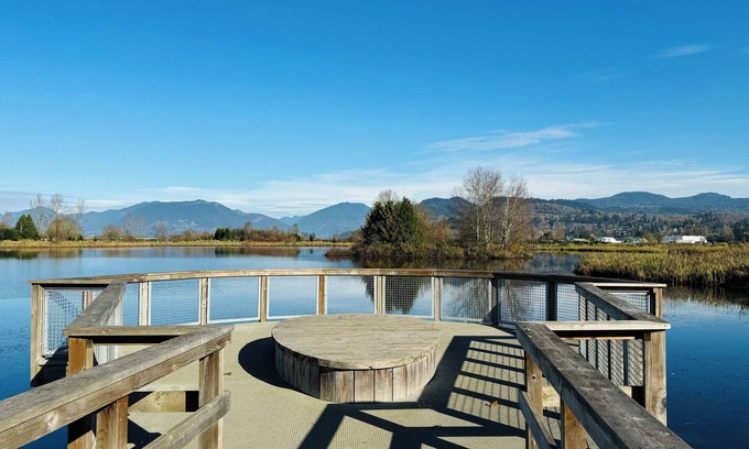 Abbotsford House | Gorgeous 2 Bedroom Boutique Garden Suite. Nature Lovers Retreat. Pets Considered