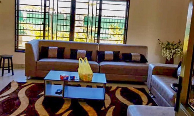 Lusaka House | Gorgeous 3 bedroom fully furnished house in Lusaka, swimming pool, A/C, WiFi!